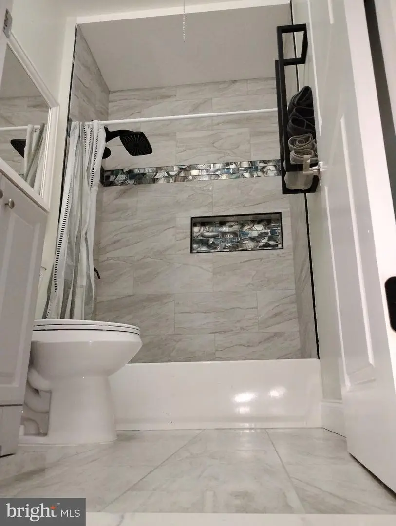5512 Blakemore St, Philadelphia, PA 19138 - #2