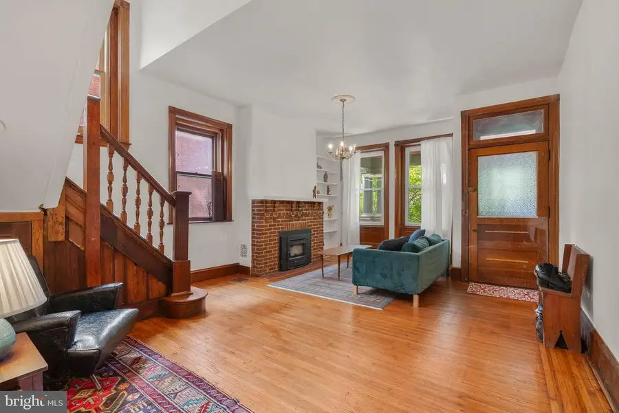 923 S St Bernard St, Philadelphia, PA 19143 - #3