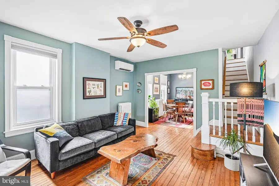 29 W Willow Grove Ave, Philadelphia, PA 19118 - #2