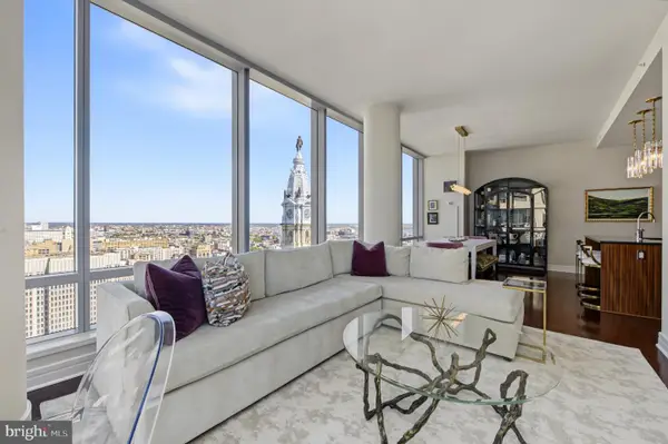 1414 S Penn Sq #35f, PHILADELPHIA, PA 19102