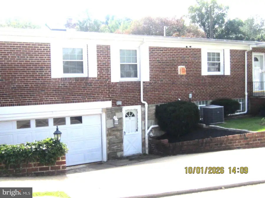 147 Dimarco Dr, Philadelphia, PA 19154 - #2