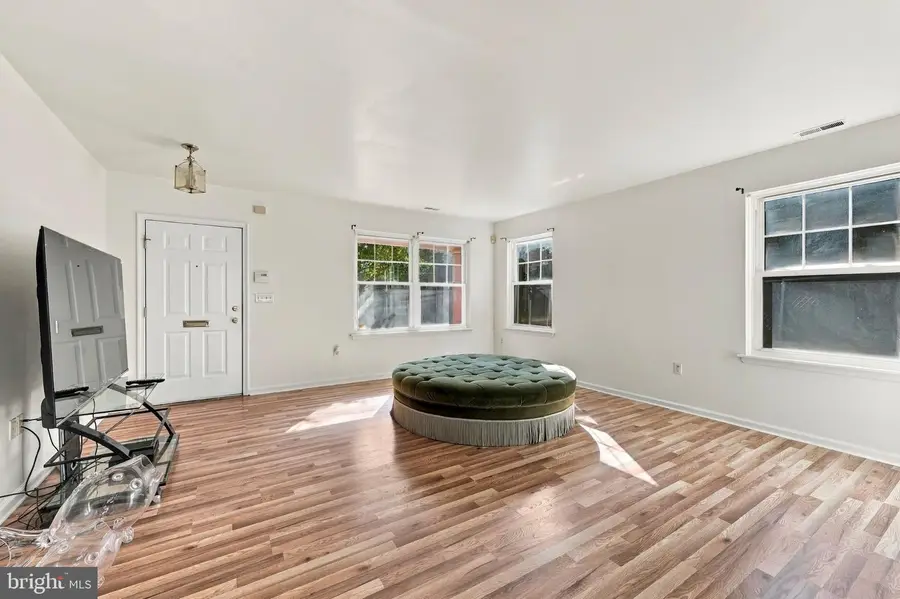 2349 Cross St, Philadelphia, PA 19146 - #3