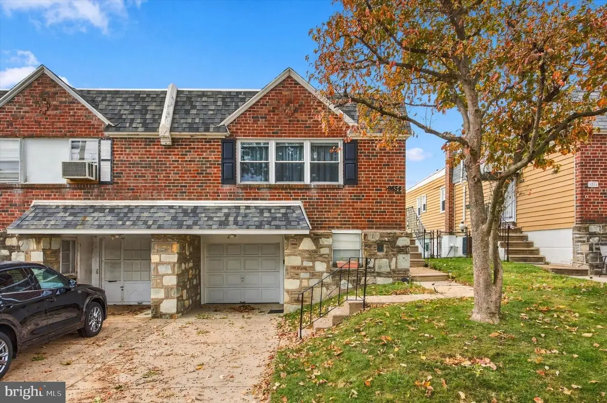 9854 Cowden St, Philadelphia, PA 19115 - #1