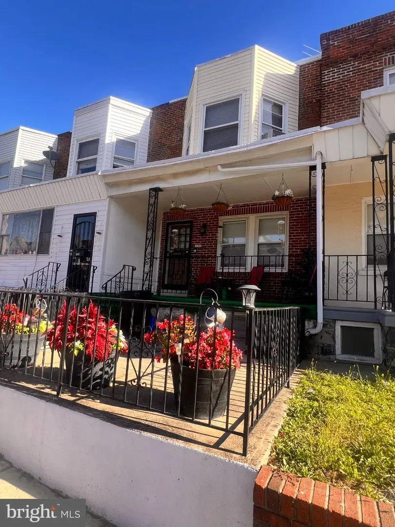2625 S Carroll St, Philadelphia, PA 19142 - #1