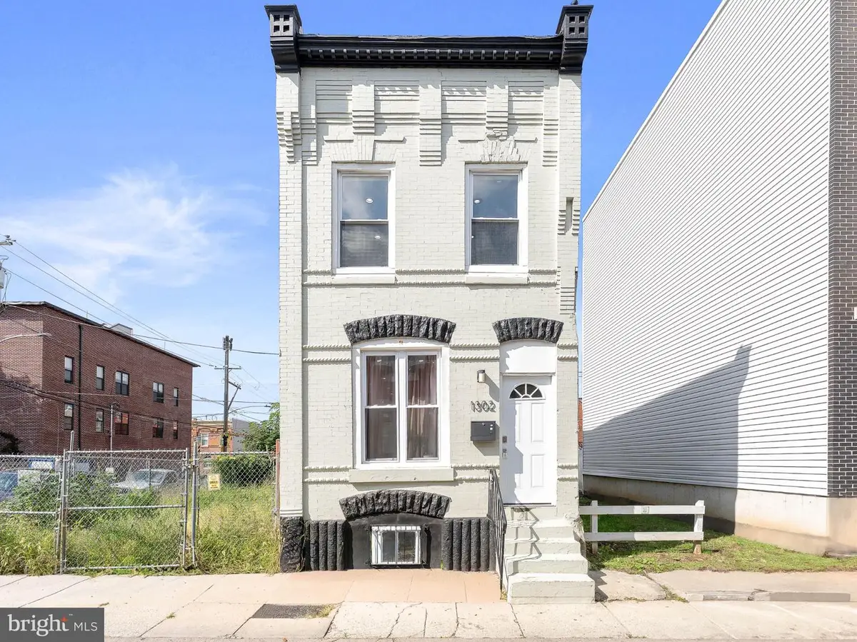 1302 N Dover St, Philadelphia, PA 19121 - #1