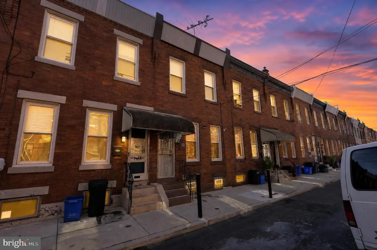 3045 Livingston St, Philadelphia, PA 19134 - #1