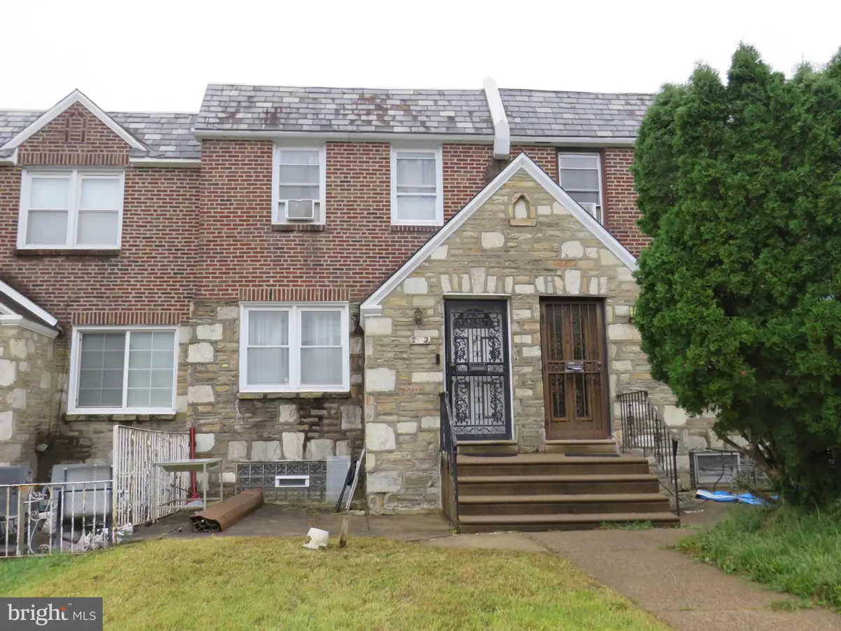 232 E Fariston Dr, Philadelphia, PA 19120 - #1