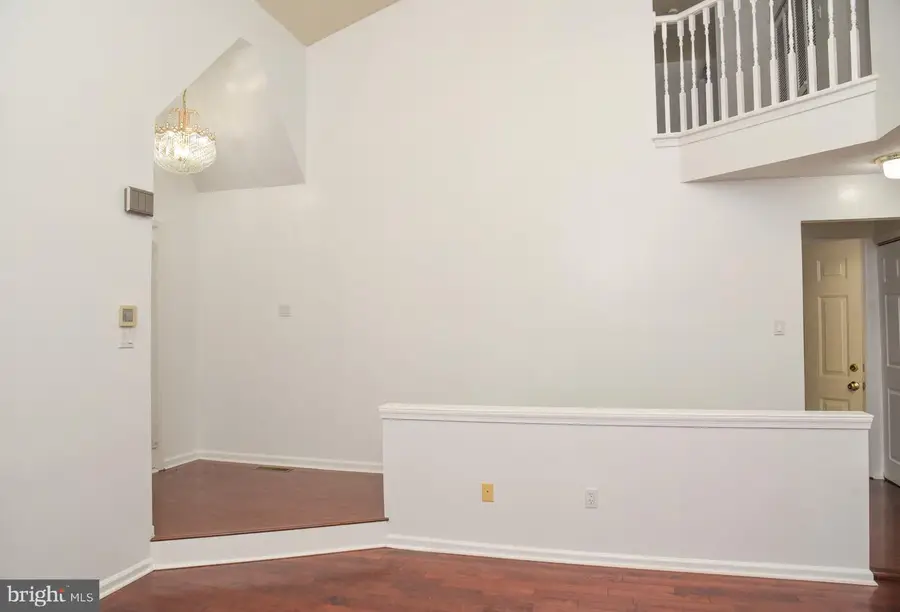 303 Laura Ln, Philadelphia, PA 19116 - #3