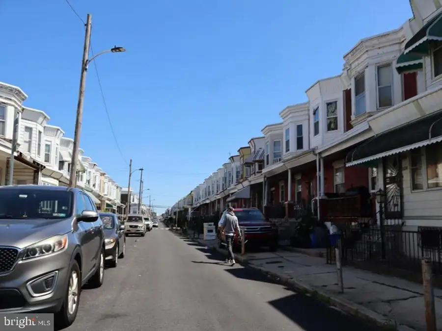 5845 Pemberton St, Philadelphia, PA 19143 - #3