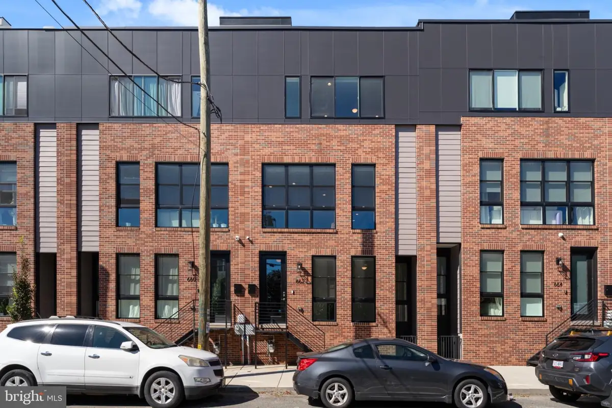 662 N 13th St, Philadelphia, PA 19123 - #1