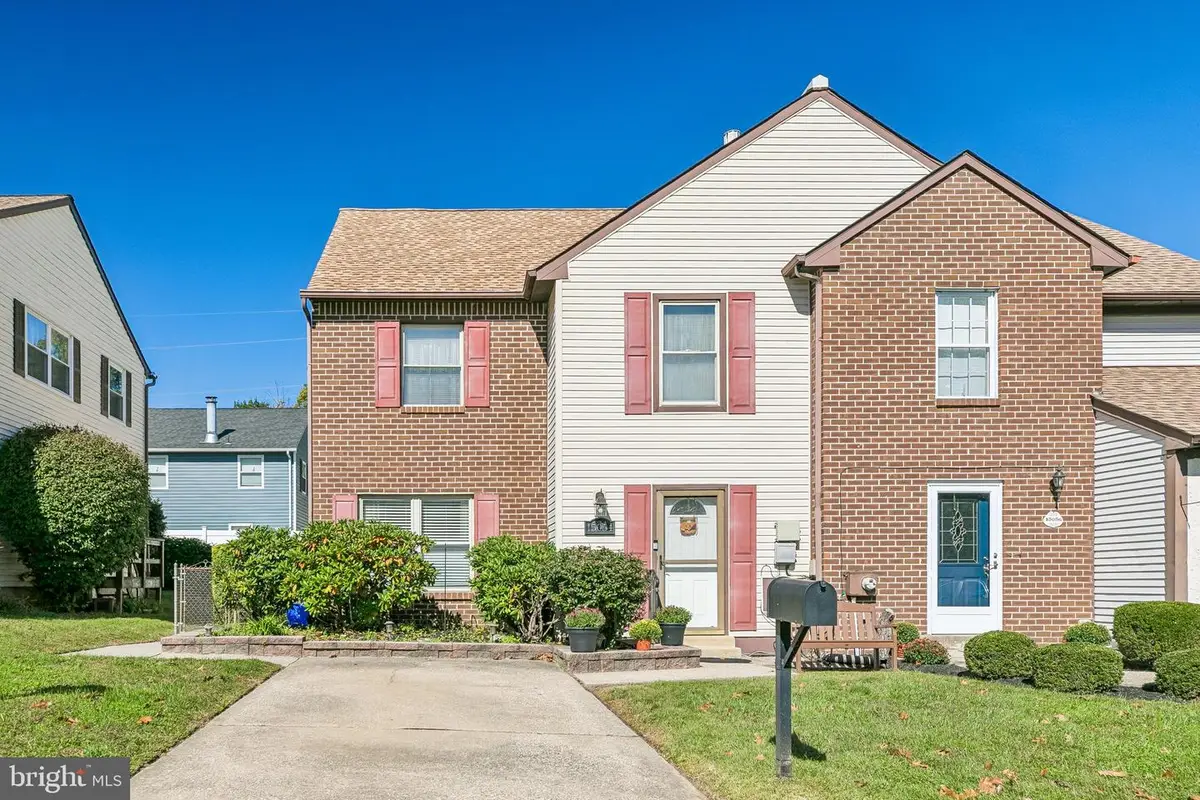 15054 Poquessing Creek Ln, Philadelphia, PA 19116 - #1