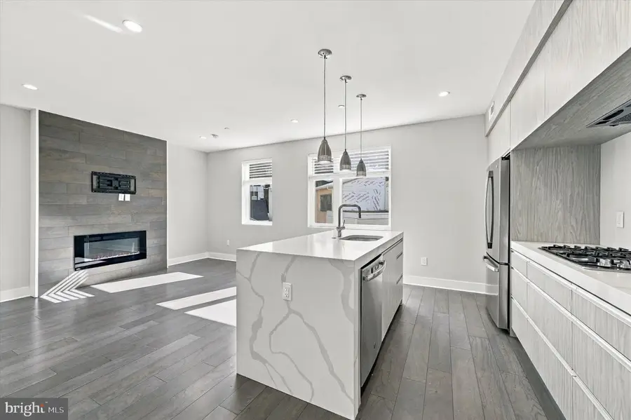 1405 Frankford Ave #301, Philadelphia, PA 19125 - #2