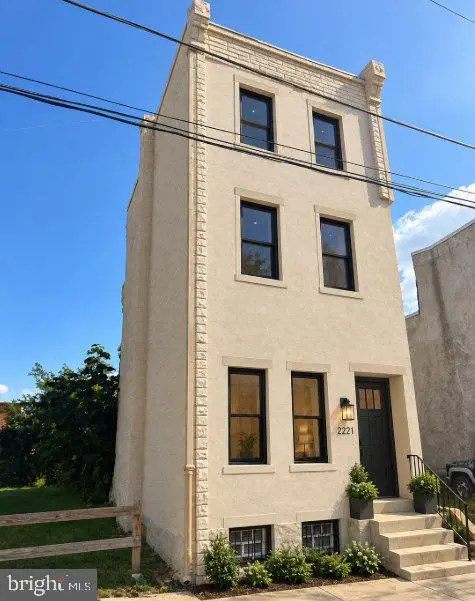 2221 N Uber St, Philadelphia, PA 19132 - #1