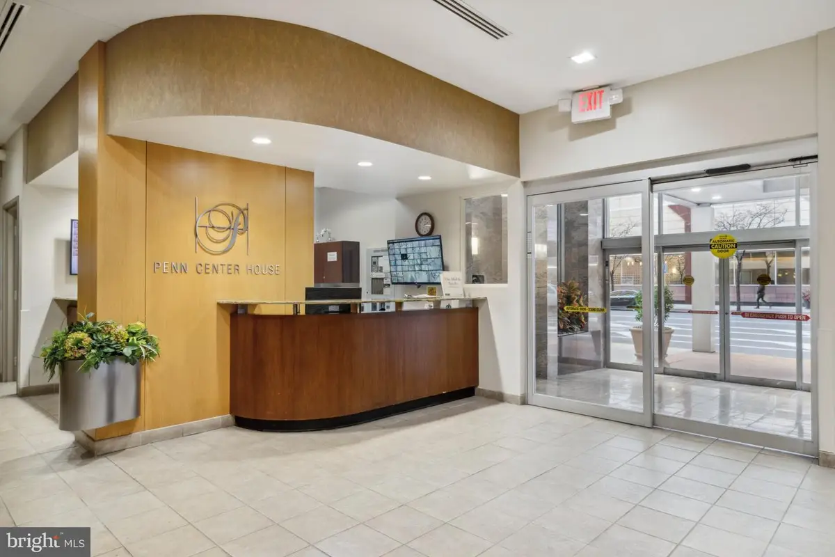 1900 John F Kennedy Blvd #821, Philadelphia, PA 19103 - #1
