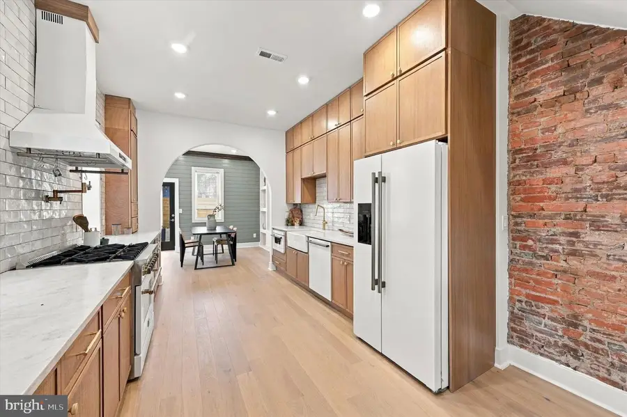 1520 S 8th St, Philadelphia, PA 19147 - #2