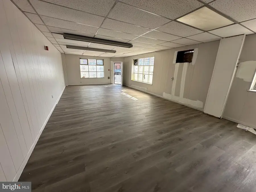 6171 Grays Ave, Philadelphia, PA 19142 - #3