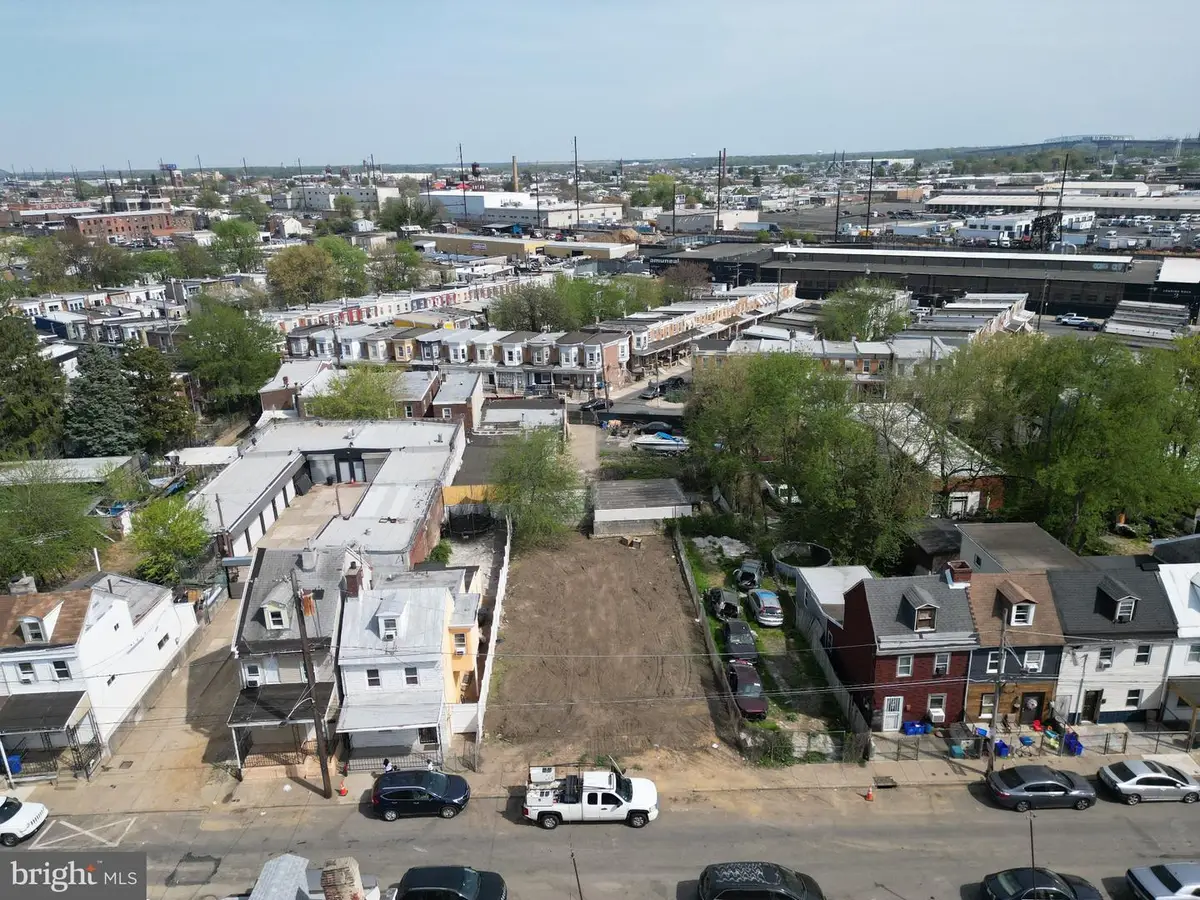 4241 Orchard St, Philadelphia, PA 19124 - #1
