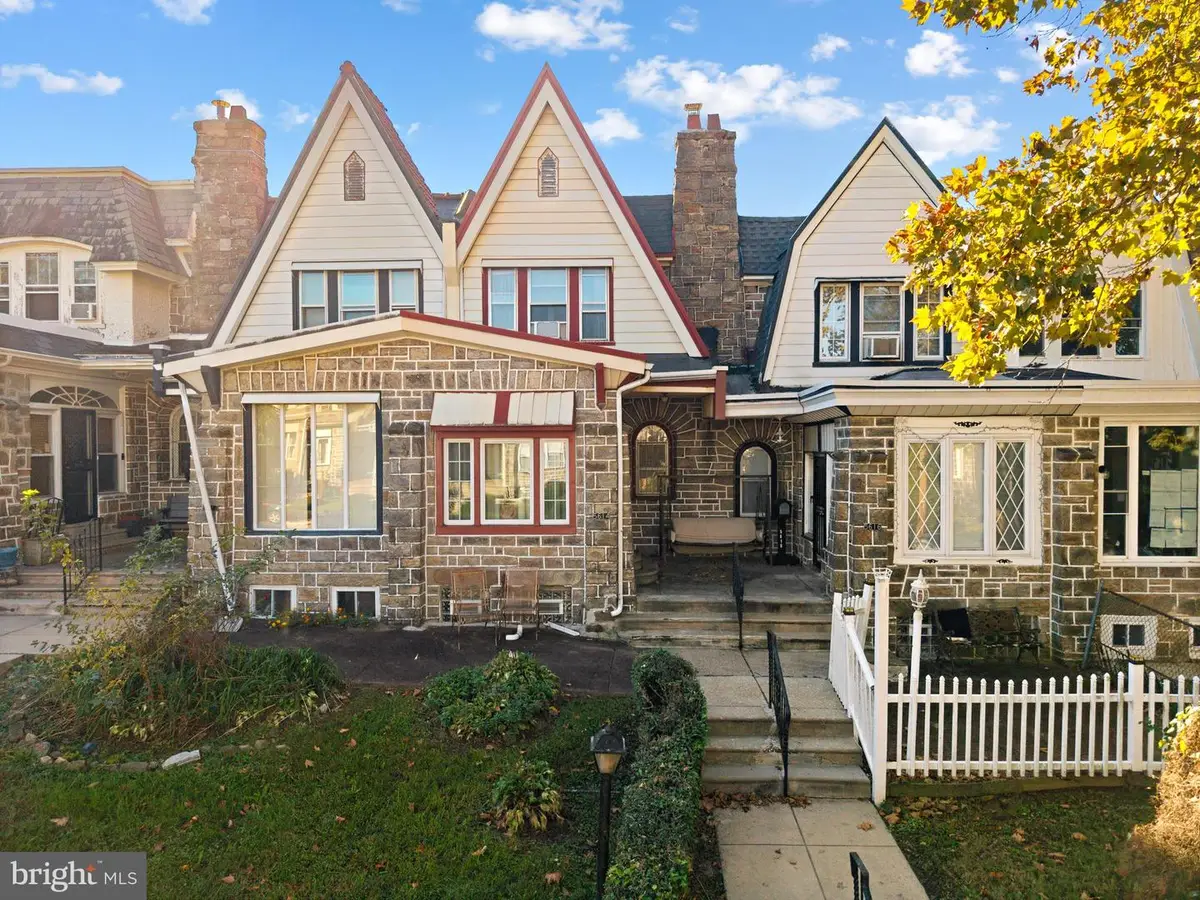 5614 Woodcrest Ave, Philadelphia, PA 19131 - #1