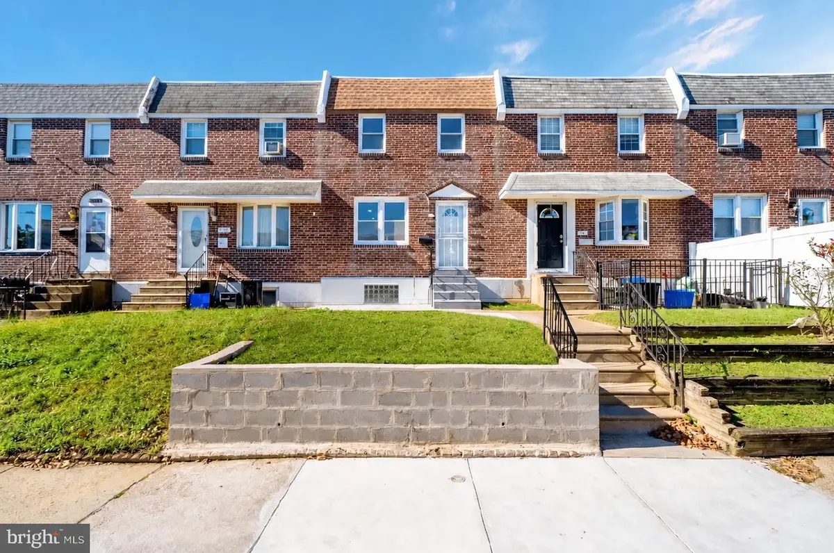 4142 Hellerman St, Philadelphia, PA 19135 - #1