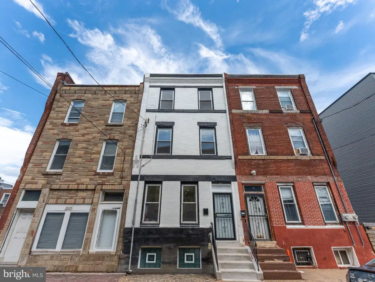 2527 W Jefferson St, Philadelphia, PA 19121 - #1