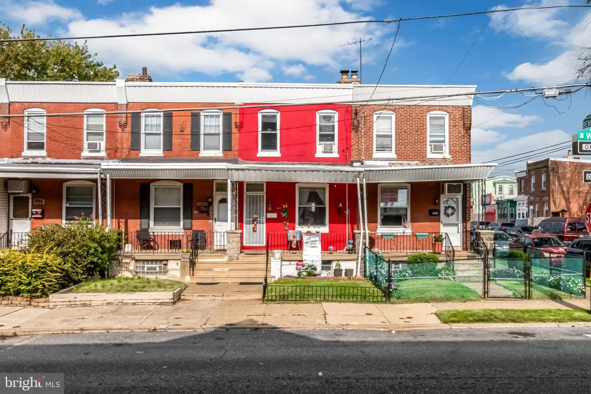 6036 Walker St, Philadelphia, PA 19135 - #1