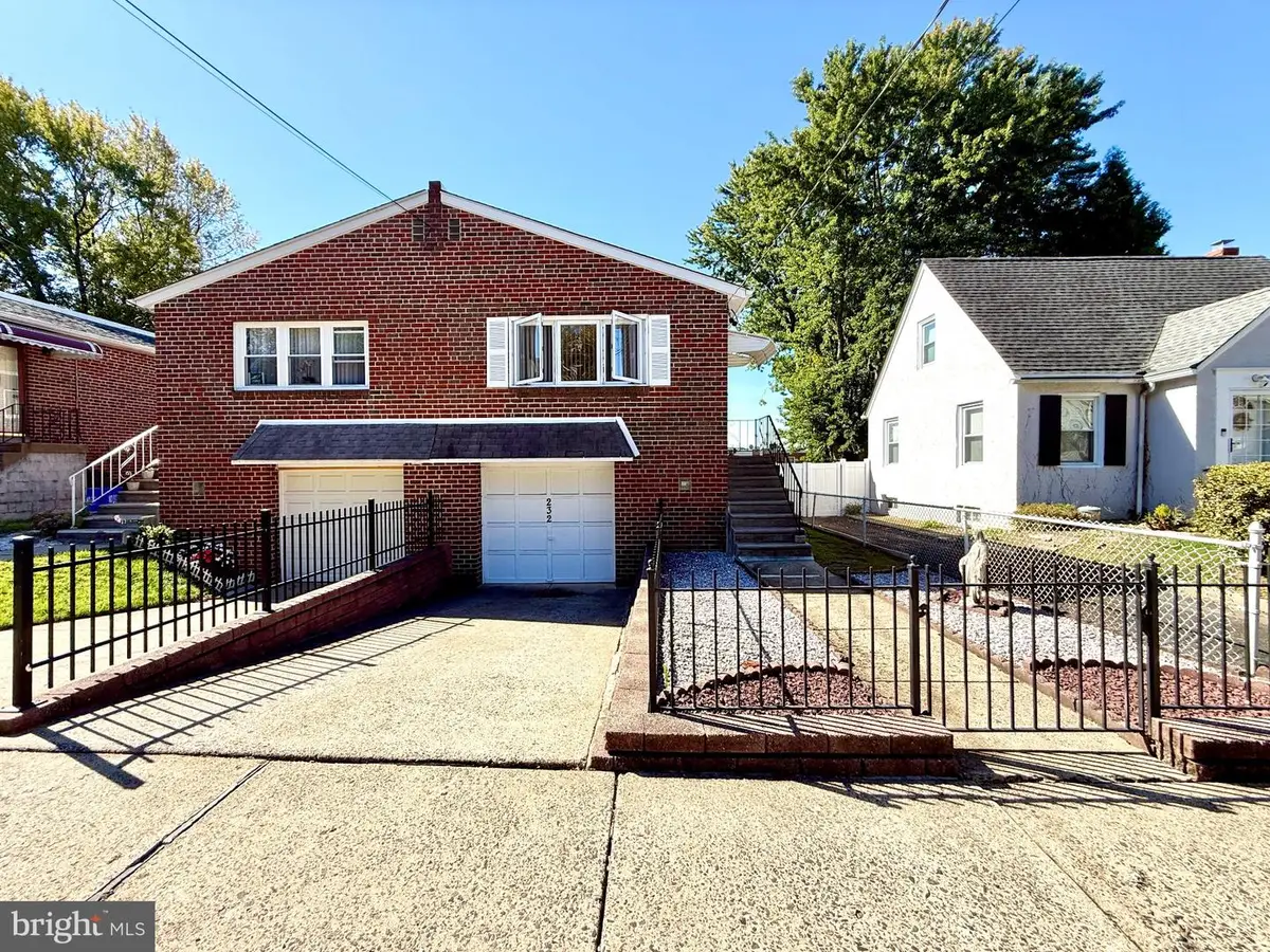 232 Robbins St, Philadelphia, PA 19111 - #1