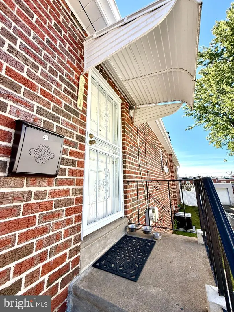 232 Robbins St, Philadelphia, PA 19111 - #3