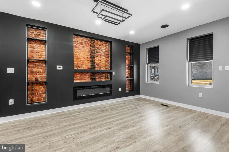 2537 N 26th St, Philadelphia, PA 19132 - #3