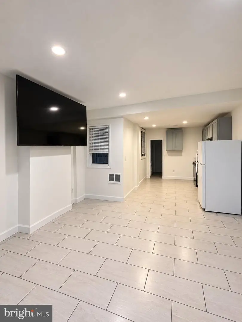 727 N Dekalb St, Philadelphia, PA 19104 - #2