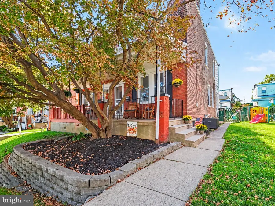 628 Arthur St, Philadelphia, PA 19111 - #2