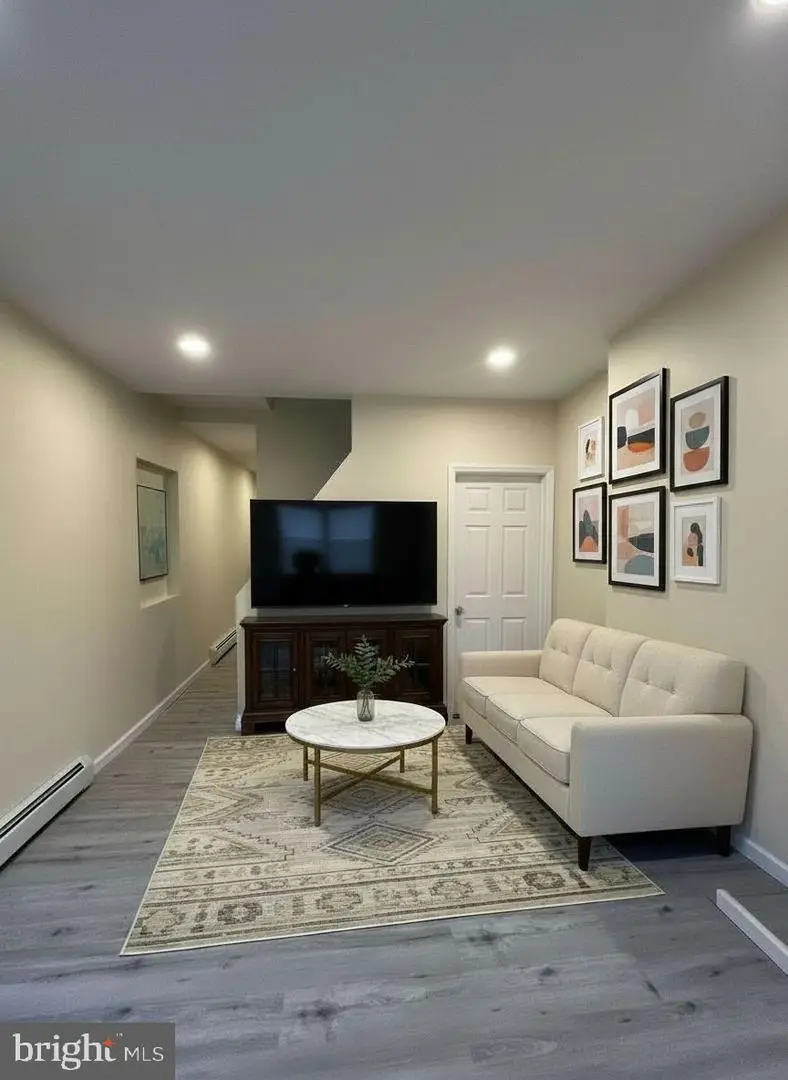 1925 N Darien St, Philadelphia, PA 19122 - #3