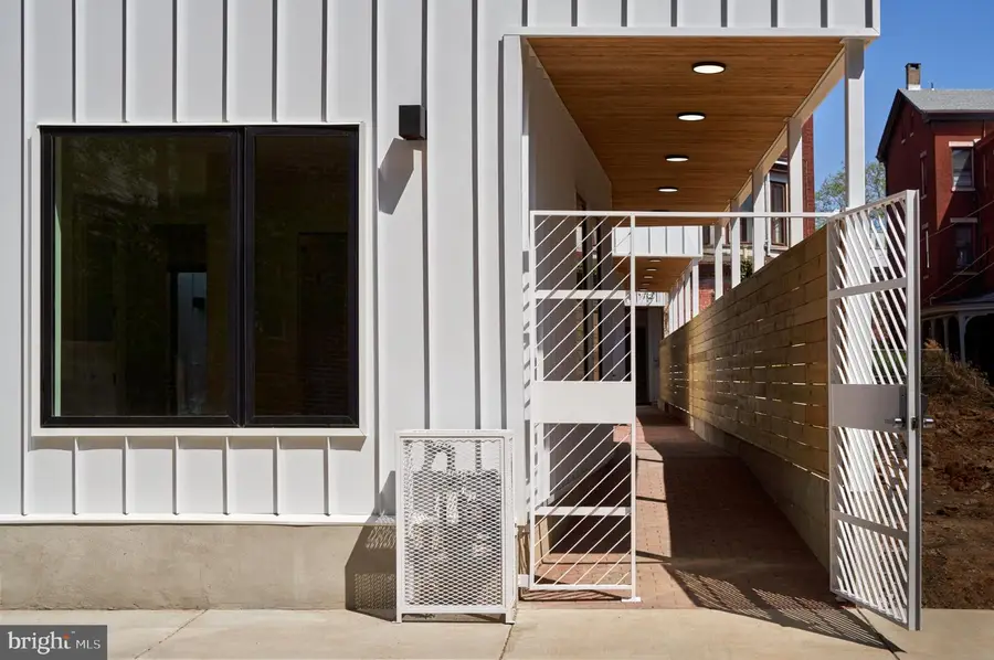 2011 Cambridge St #e, Philadelphia, PA 19130 - #3