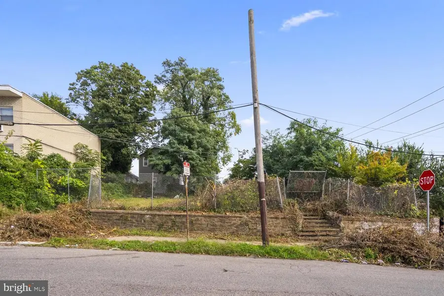 5903 N 10th St, Philadelphia, PA 19141 - #2