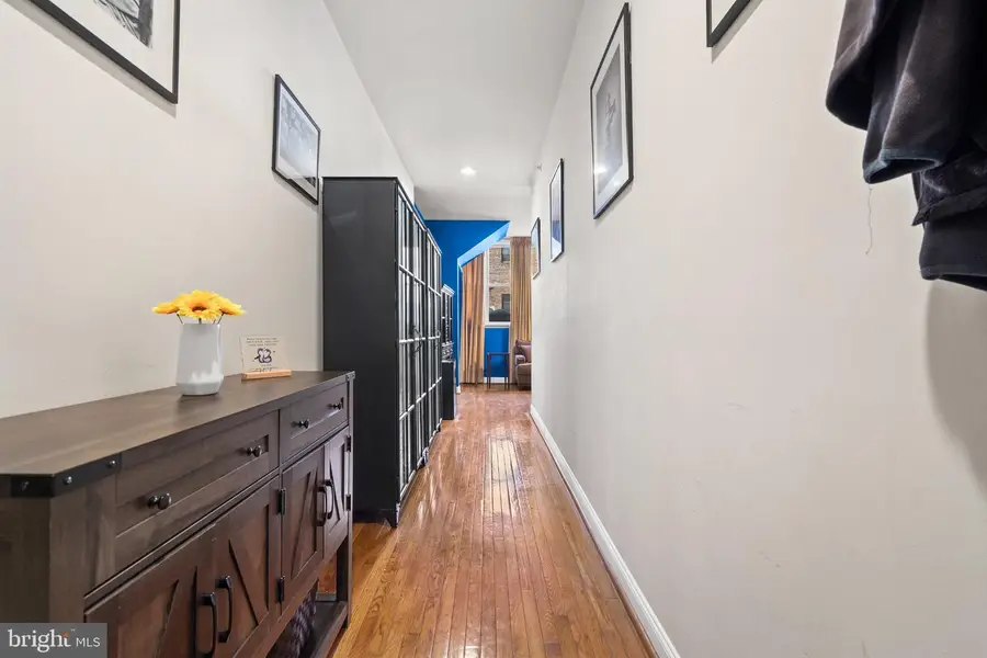 104 N 2nd St #204, Philadelphia, PA 19106 - #2