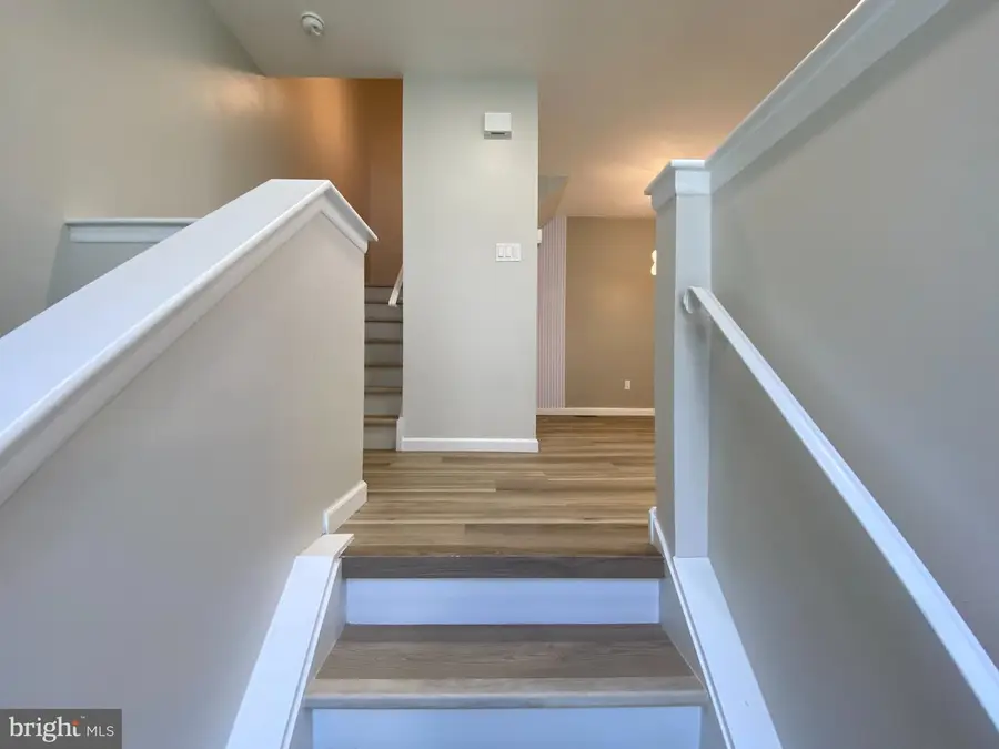 9242 Jamison Ave #b, Philadelphia, PA 19115 - #3