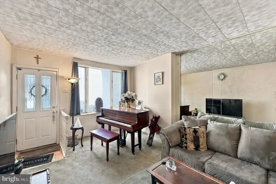 724 Morris St, Philadelphia, PA 19148 - #3