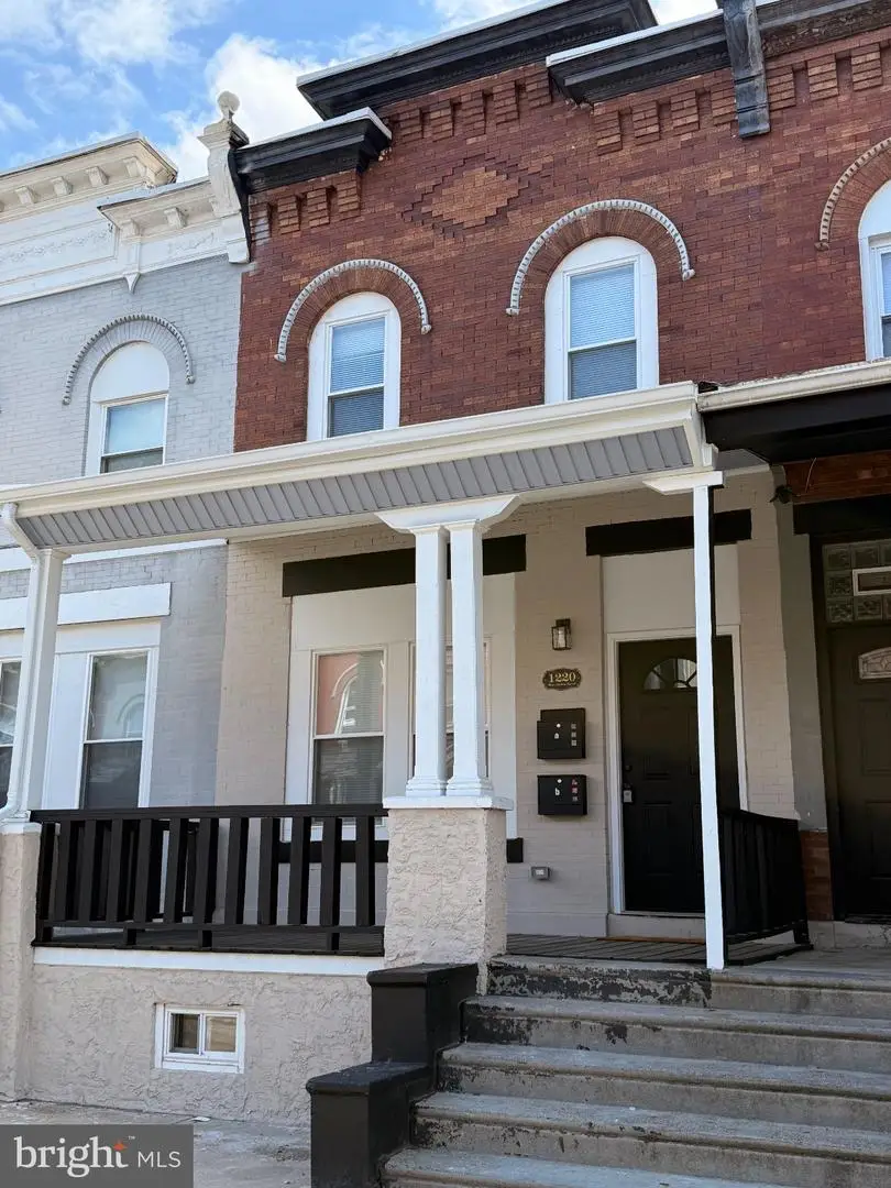 1220 W Airdrie St, Philadelphia, PA 19140 - #2