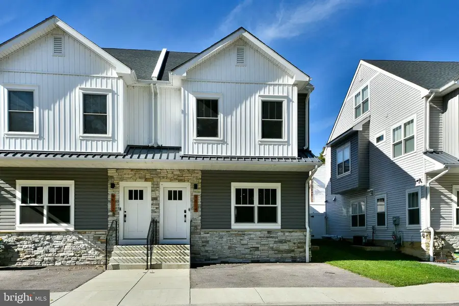 9514 Golfview Ln, Philadelphia, PA 19114 - #2