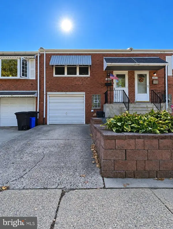 10815 Hawley Rd, PHILADELPHIA, PA 19154