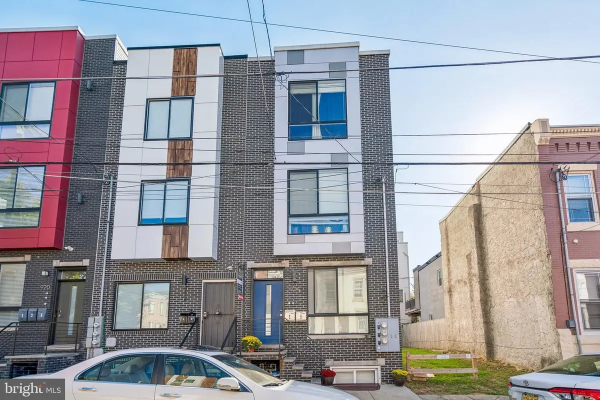 924 W Susquehanna Ave, Philadelphia, PA 19122 - #1