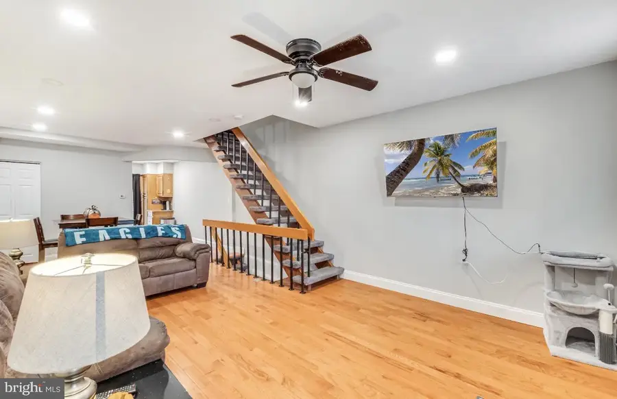 2433 S Darien St, Philadelphia, PA 19148 - #3