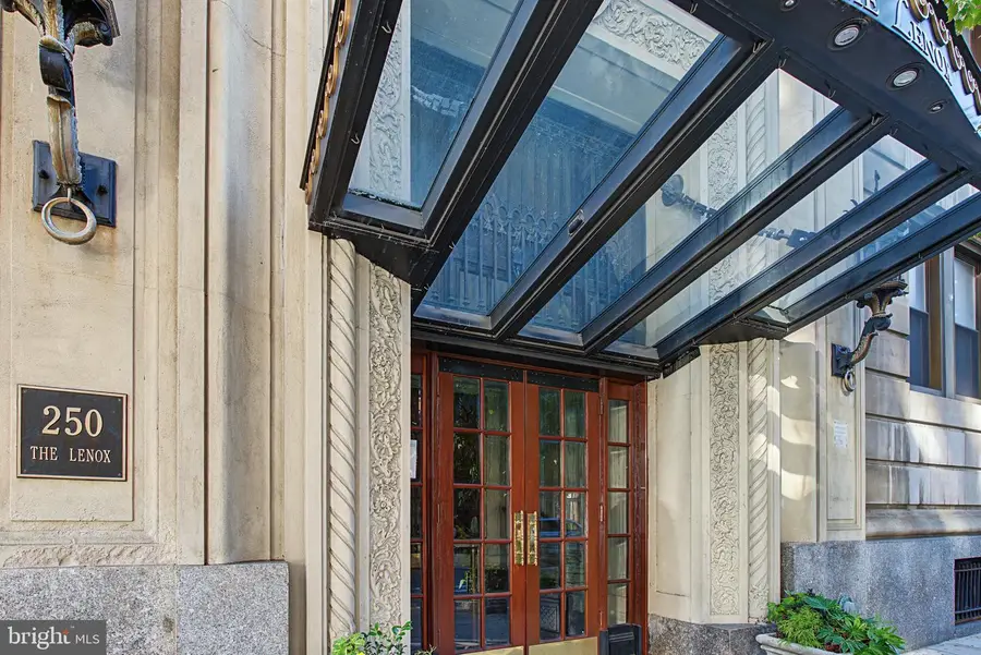 250 S 13th St #12f, Philadelphia, PA 19107 - #2