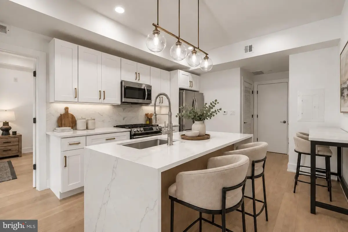 950 N 2nd St #3b, Philadelphia, PA 19123 - #1