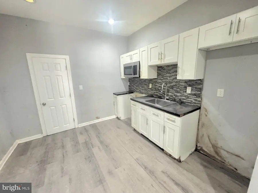 1432 S Vodges St, Philadelphia, PA 19143 - #3