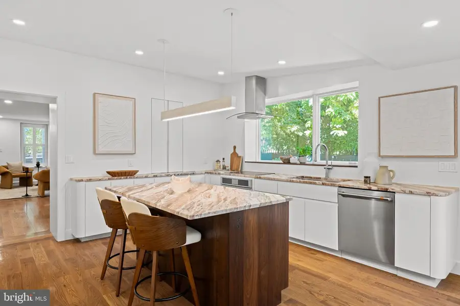 102 W Gravers Ln, Philadelphia, PA 19118 - #3