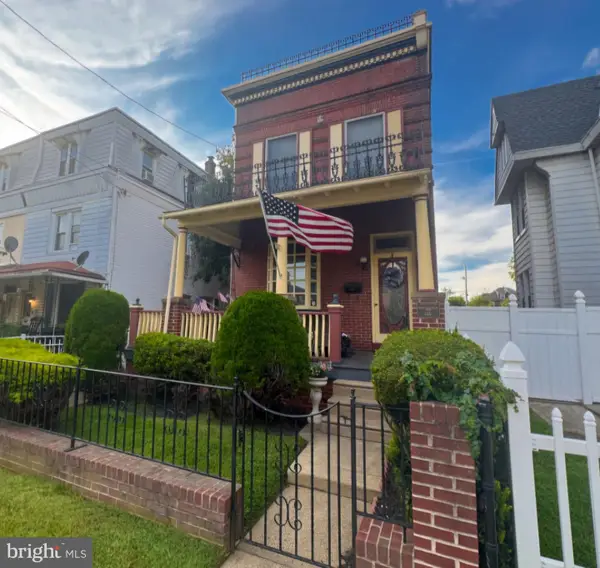 6940 Hegerman St, PHILADELPHIA, PA 19135