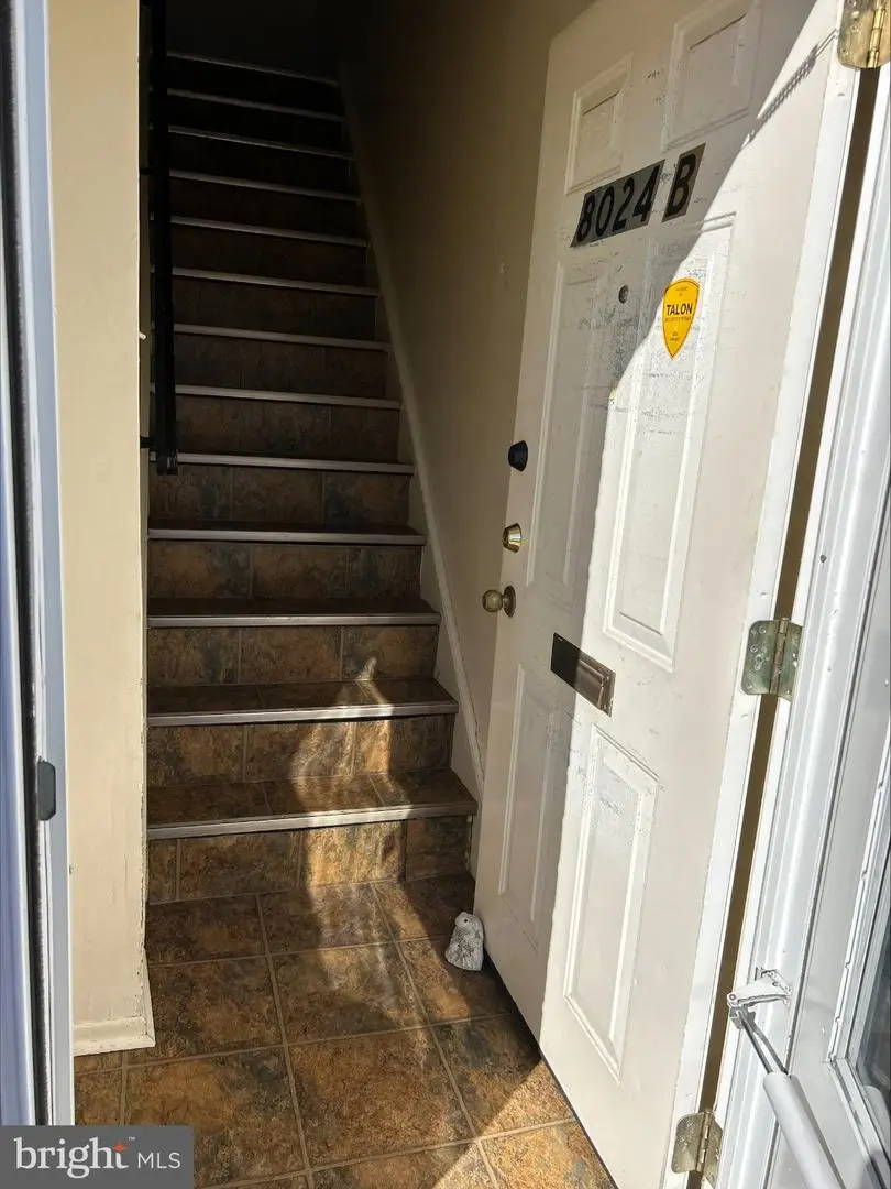 8024 Craig St, Philadelphia, PA 19136 - #2