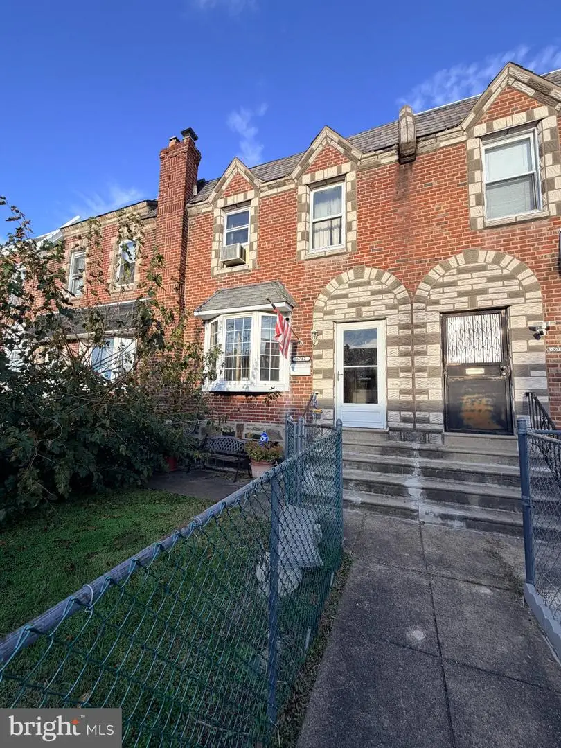 6712 Kindred St, Philadelphia, PA 19149 - #1