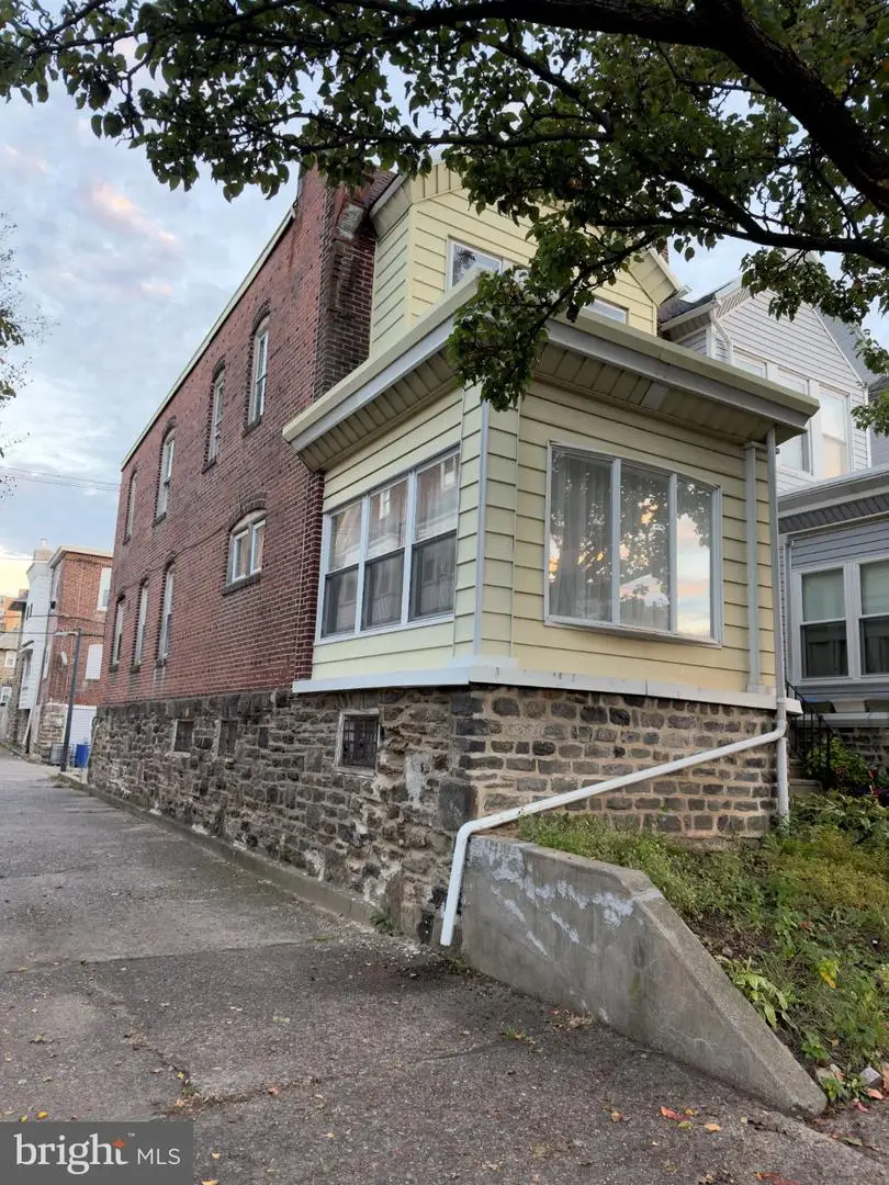 5353 N 15th St, Philadelphia, PA 19141 - #1