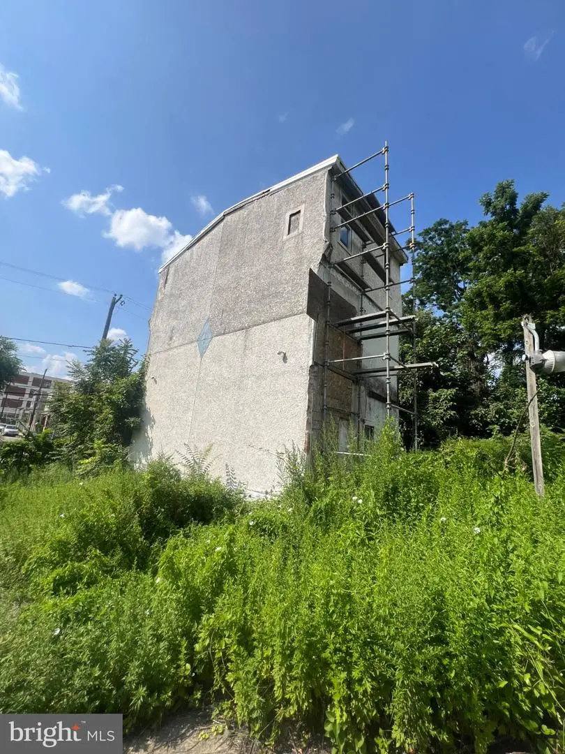 64 E Wister St, Philadelphia, PA 19144 - #1